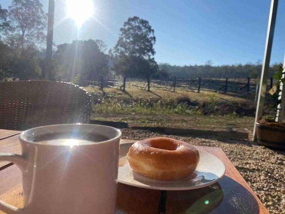 Widgereedoo Farm. Vineyard Views. Peaceful Retreat. Villa Tamaree Bagian luar foto